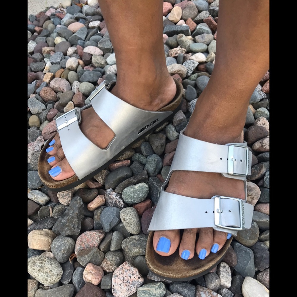 🌸🌈🍀Birkenstock Silver Arizona sandal
